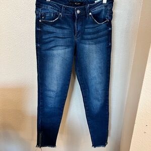 𝅺KANCAN skinny jeans zippers stretch womens size 7/27